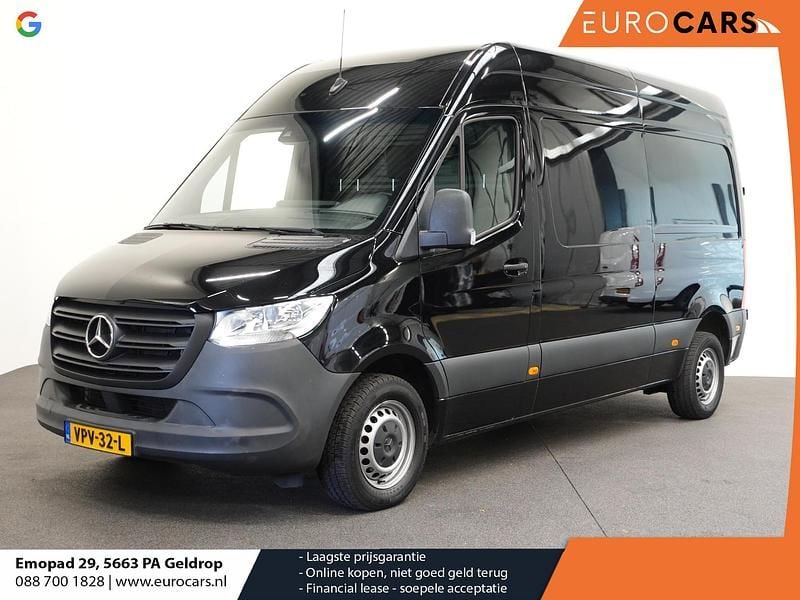 Occasion Mercedes Sprinter 150 PK (110 kW) 2022 Zwart Van