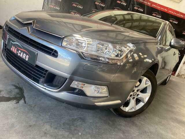 Grijs Gebruikt 2010 Citroën C5 Sedan | € 4.999 (Duur) - Afbeelding 1/4