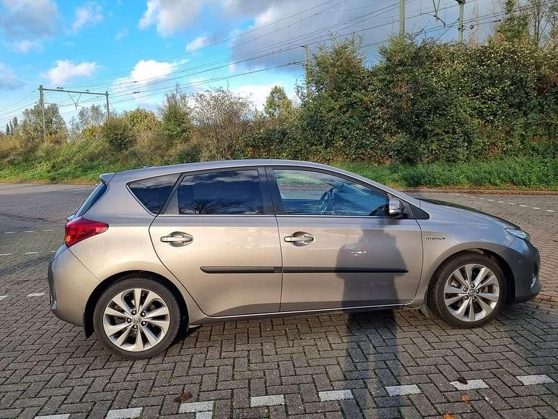Occasion Toyota Auris 99 PK (72 kW) 2013 Bruin Hatchback