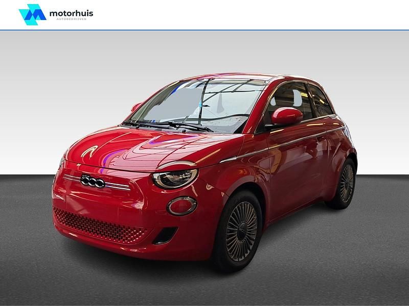 Rood Nieuw 2025 Fiat 500e Urban Hatchback | € 30.970 (Eerlijke prijs) - Afbeelding 1/4