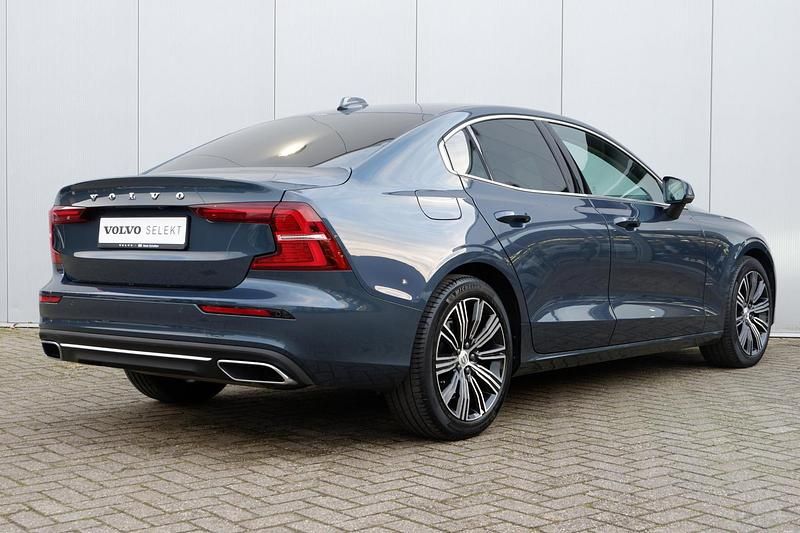 Occasion Volvo S60 Inscription 163 PK (119 kW) 2022 Blauw Sedan