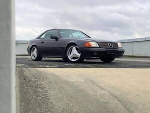 Zwart Gebruikt 1991 Mercedes 300 Cabriolet | € 27.000 - Afbeelding 1/4