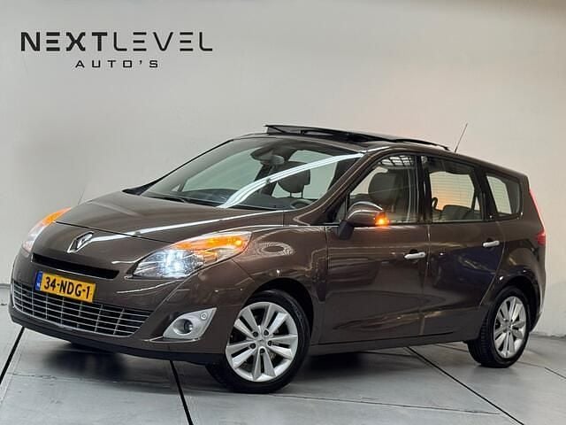Bruin Gebruikt 2010 Renault Grand Scénic III Privilege MPV | € 5.650 (Eerlijke prijs) - Afbeelding 1/4