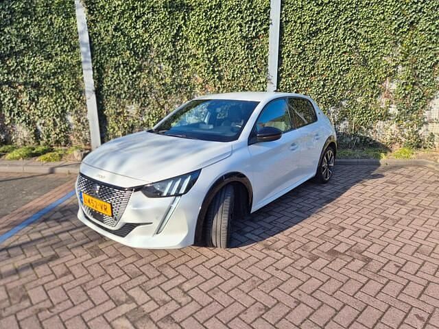 Occasion Peugeot e-208 GTi 100 kW (136 PK) 2020 Wit Hatchback
