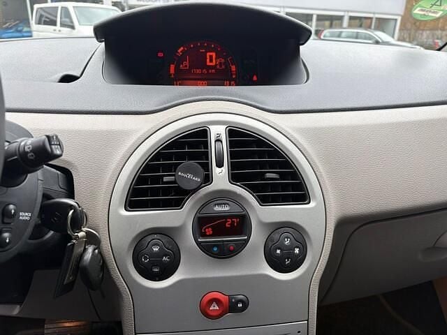 Occasion Renault Modus Dynamique 112 PK (82 kW) 2005 Groen MPV