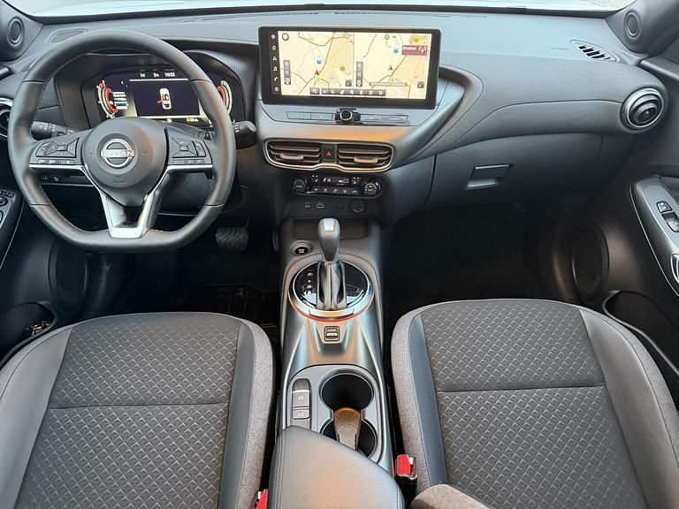 Occasion Nissan Juke N-Connecta 115 PK (84 kW) 2025 Xkj  pearl white & black roof SUV