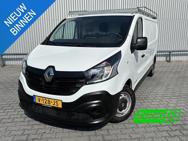 Wit Gebruikt 2017 Renault Trafic Van | € 9.950 (Eerlijke prijs) - Afbeelding 1/4