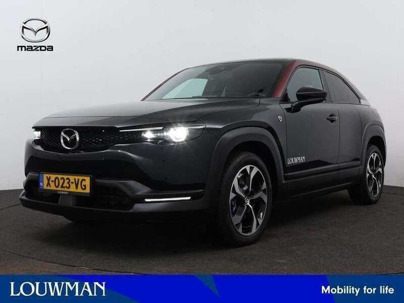 Zwart metallic Gebruikt 2024 Mazda MX30 Edition SUV | € 39.950 - Afbeelding 1/3