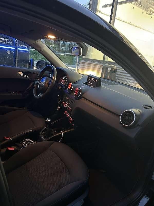 Occasion Audi A1 122 PK (89 kW) 2012 Zwart Hatchback
