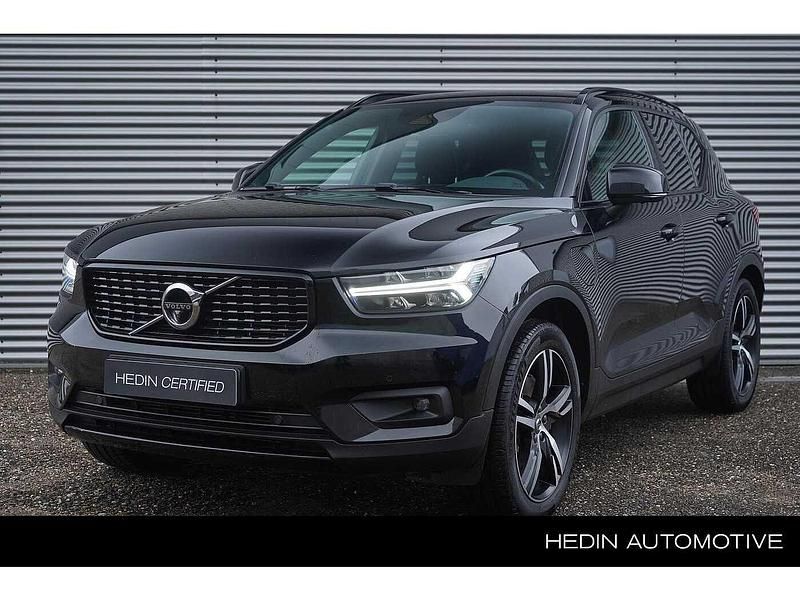 Gebruikt 2018 Volvo XC40 R-Design SUV | € 34.995 (Duur) - Afbeelding 1/4
