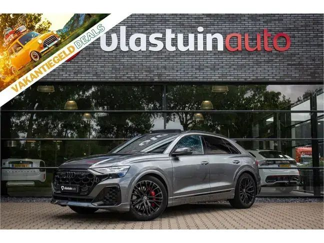 Gebruikt 2024 Audi Q8 Competition SUV | € 98.950 - Afbeelding 1/4
