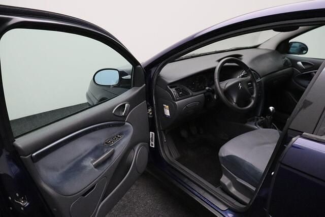 Occasion Citroën C5 136 PK (100 kW) 2003 Blauw Hatchback
