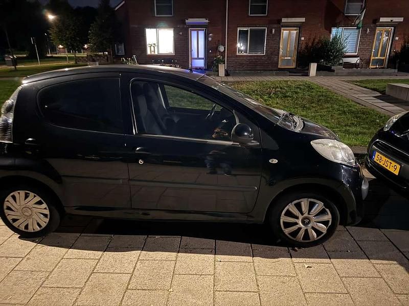 Zwart Gebruikt 2006 Citroën C1 Hatchback | € 650 (Super prijs) - Afbeelding 1/4