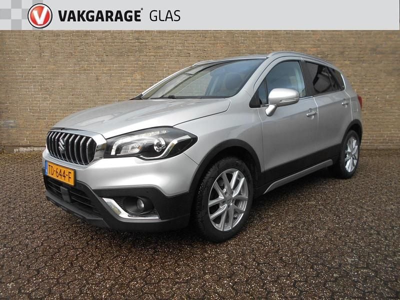 Grijs Gebruikt 2018 Suzuki SX4 S-Cross SUV | € 19.850 - Afbeelding 1/4