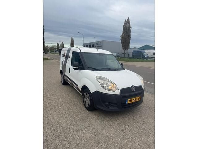 Overige Gebruikt 2014 Fiat Doblò MPV | € 1.650 (Goede deal) - Afbeelding 1/4