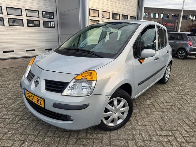 Occasion Renault Modus 112 PK (82 kW) 2006 Grijs MPV