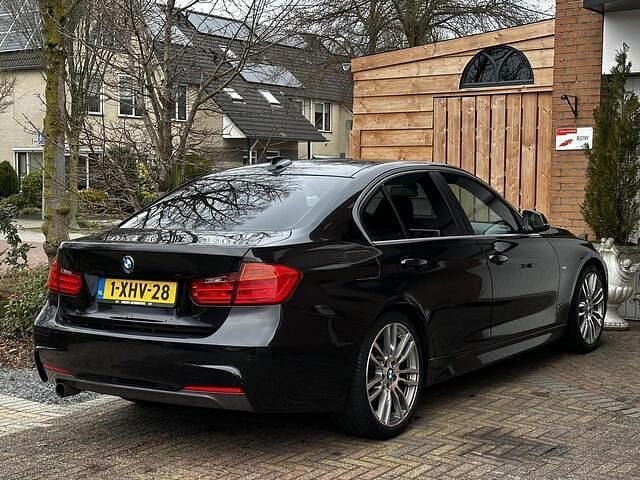 Occasion BMW 320 Executive 184 PK (135 kW) 2014 Zwart Sedan