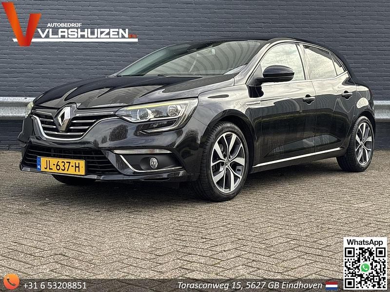 Zwart Gebruikt 2016 Renault Mégane IV Bose Edition Hatchback | € 7.350 (Goede deal) - Afbeelding 1/4