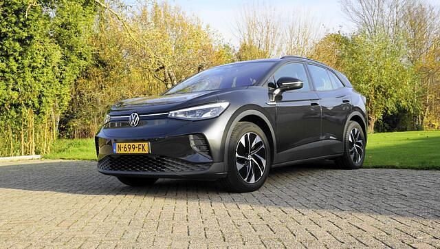 Grijs Gebruikt 2021 VW ID.4 Life SUV | € 21.500 (Goede deal) - Afbeelding 1/4