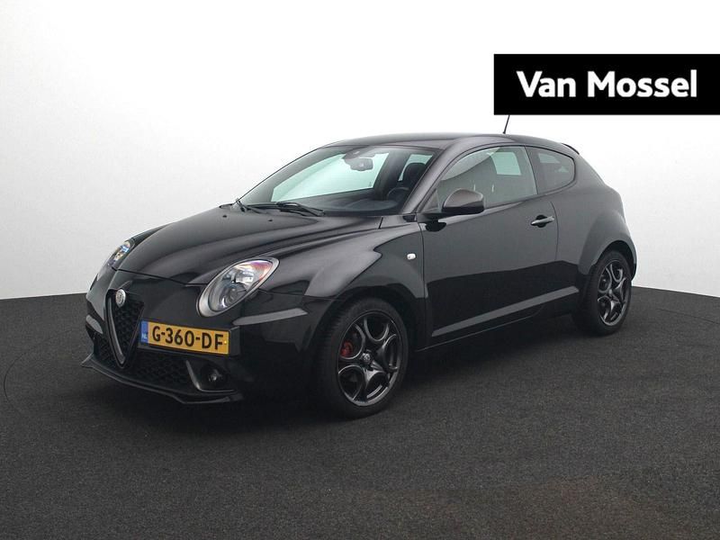 Zwart Gebruikt 2019 Alfa Romeo MiTo Hatchback | € 12.440 (Iets duurder) - Afbeelding 1/4