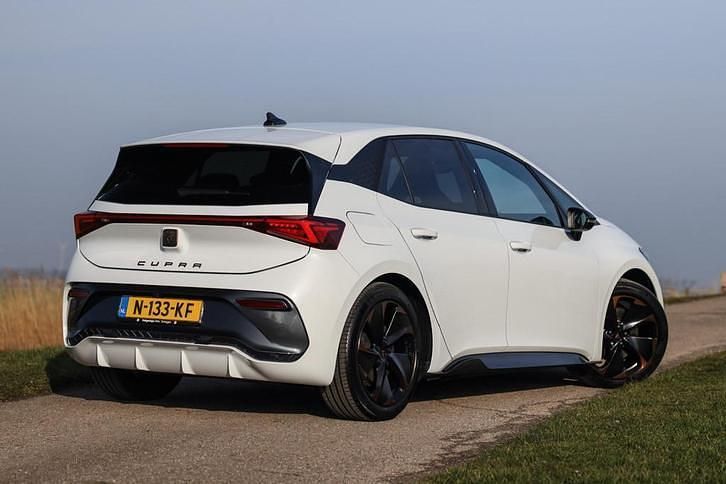 Occasion Cupra Born 169 kW (231 PK) 2021 Wit Hatchback
