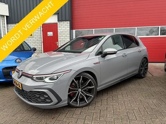 Grijs Gebruikt 2021 VW Golf VIII GTI Hatchback | € 26.888 (Super prijs) - Afbeelding 1/4