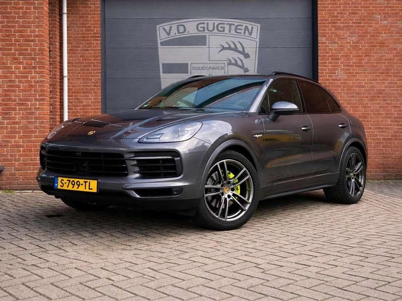 Grijs Occasion 2021 Porsche Cayenne SUV | € 69.500 (Super prijs) - Afbeelding 1/4