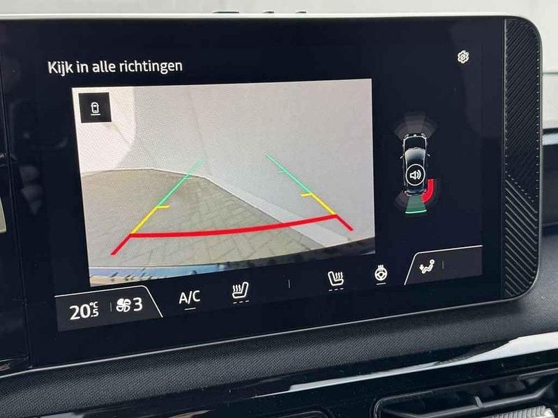 Nieuw Nissan Micra Advance 110 kW (150 PK) 2025 Rebel red/black Hatchback