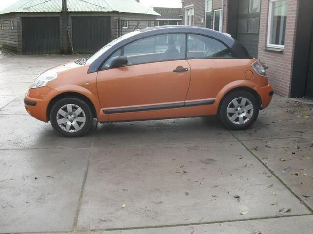 Oranje Gebruikt 2003 Citroën C3 Hatchback | € 1.950 (Iets duurder) - Afbeelding 1/4