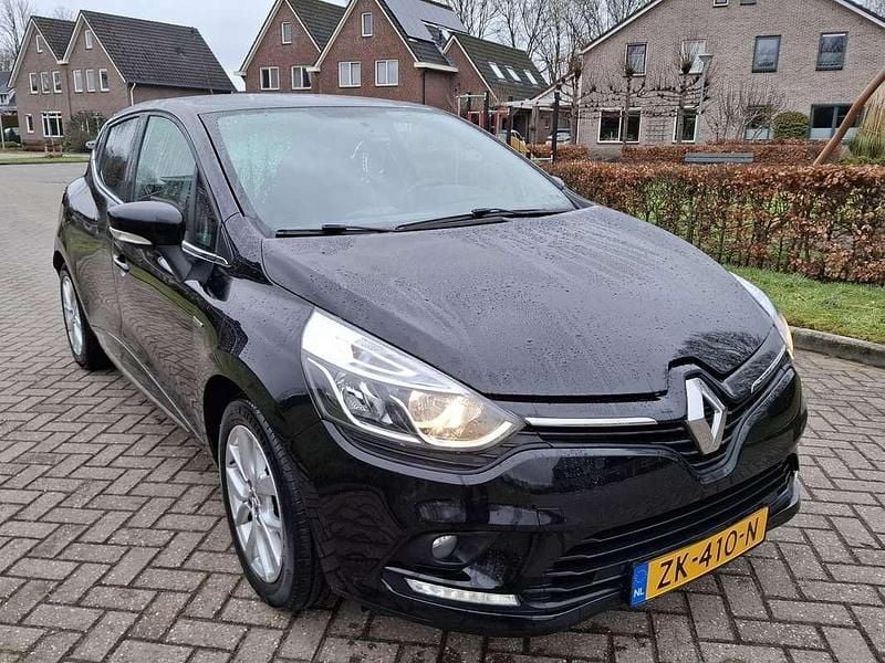 Occasion Renault Clio IV LIMITED 90 PK (66 kW) 2019 Zwart Hatchback
