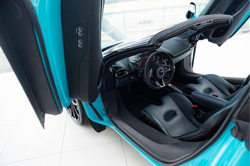 Occasion McLaren Artura 586 PK (431 kW) 2024 Blauw Coupé