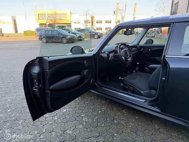 Occasion Mini Cooper Pepper 95 PK (69 kW) 2008 Zwart Hatchback