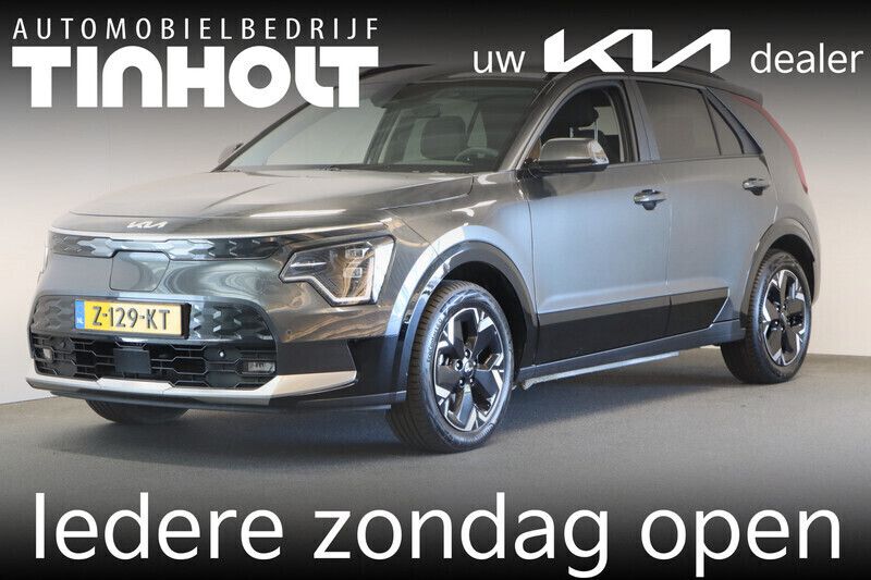 Grijs Gebruikt 2024 Kia e-Niro Advance SUV | € 32.750 (Super prijs) - Afbeelding 1/4