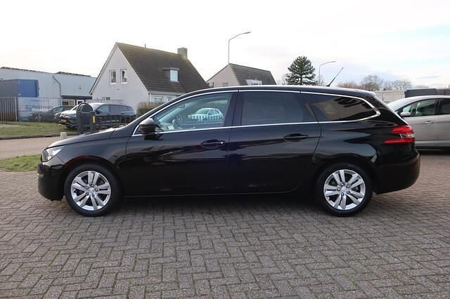 Occasion Peugeot 308 SW 120 PK (88 kW) 2015 Zwart Stationwagen