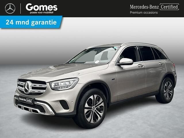 Grijs Occasion 2021 Mercedes GLC300 Business SUV | € 42.950 (Eerlijke prijs) - Afbeelding 1/4