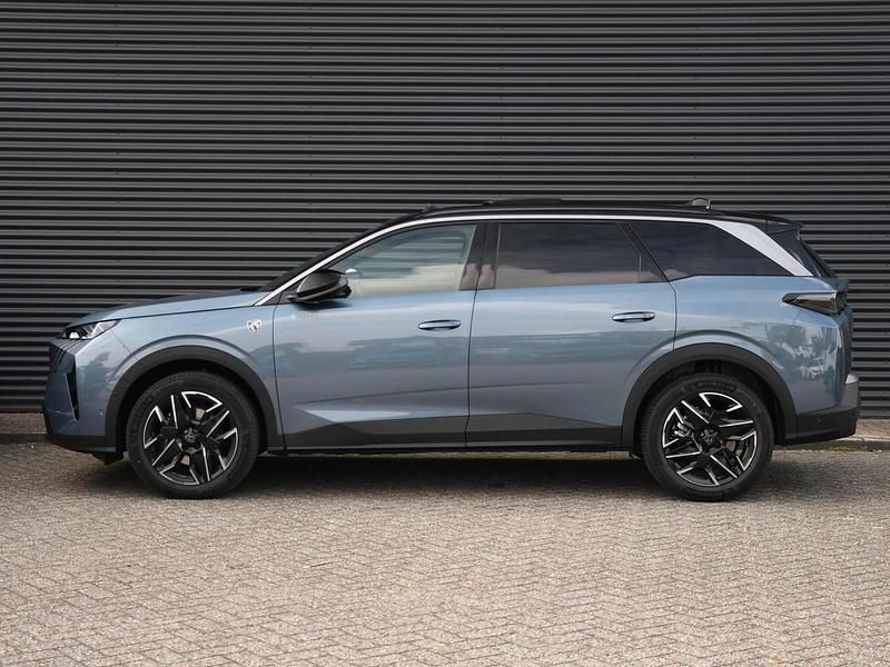 Occasion Peugeot 5008 GTi 146 PK (107 kW) 2025 Blauw MPV