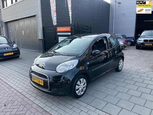 Zwart Gebruikt 2012 Citroën C1 SELECTION Hatchback | € 2.499 (Eerlijke prijs) - Afbeelding 1/4
