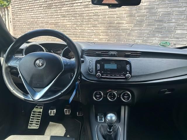 Occasion Alfa Romeo Giulietta Super 150 PK (110 kW) 2016 Wit Hatchback