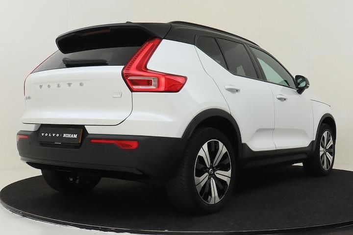 Occasion Volvo XC40 Core 185 kW (252 PK) 2023 Wit SUV