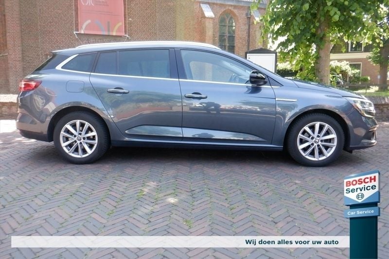Grijs Gebruikt 2018 Renault Mégane GrandTour LIMITED Stationwagen | € 12.900 (Eerlijke prijs) - Afbeelding 1/4