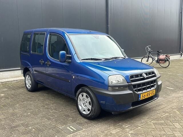 Blauw Gebruikt 2005 Fiat Doblò MPV | € 3.995 (Eerlijke prijs) - Afbeelding 1/4