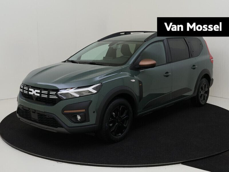 Grijs Gebruikt 2024 Dacia Jogger Extreme MPV | € 26.425 (Duur) - Afbeelding 1/4