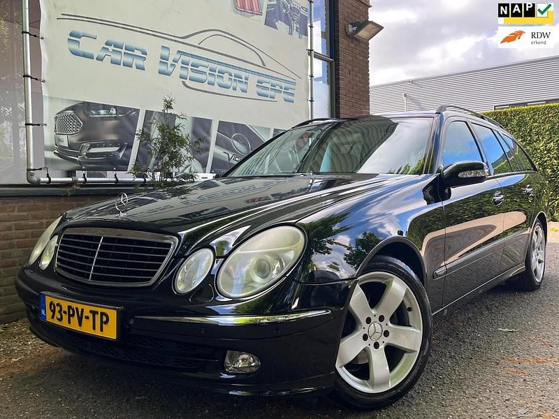 Occasion Mercedes E240 Avantgarde 177 PK (130 kW) 2005 Zwart Stationwagen