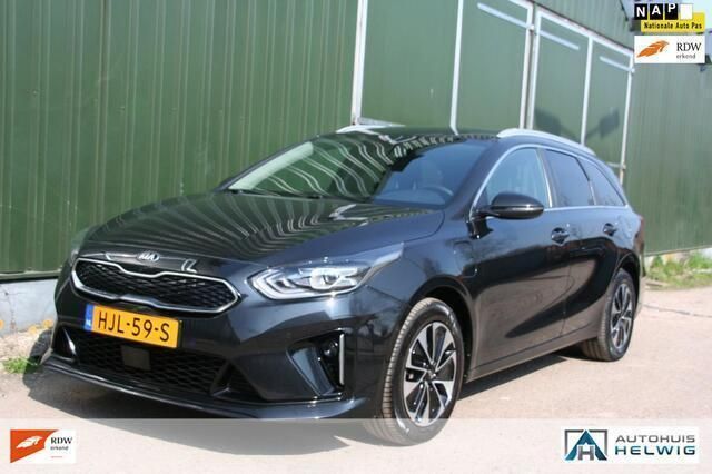 Zwart Gebruikt 2020 Kia Ceed Sportswagon Stationwagen | € 18.950 (Eerlijke prijs) - Afbeelding 1/4
