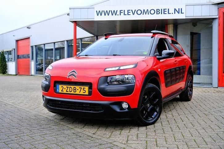 Gebruikt 2014 Citroën C4 Cactus Shine Hatchback | € 7.950 (Eerlijke prijs) - Afbeelding 1/4