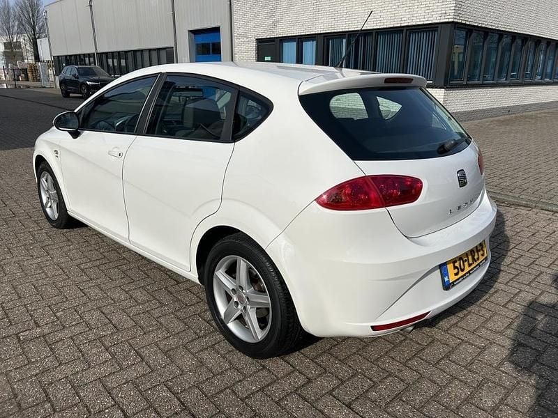 Occasion Seat Leon Style 105 PK (77 kW) 2013 Wit Hatchback