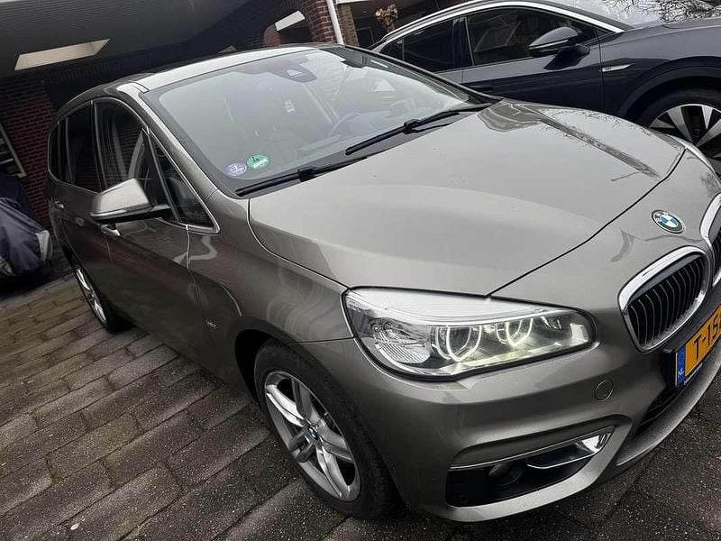 Occasion BMW 220 Luxury Line 192 PK (141 kW) 2017 Brons Stationwagen