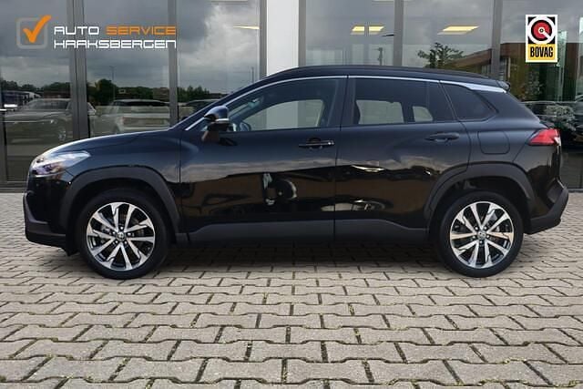 Occasion Toyota Corolla Cross Style 140 PK (102 kW) 2025 Zwart (metallic) SUV