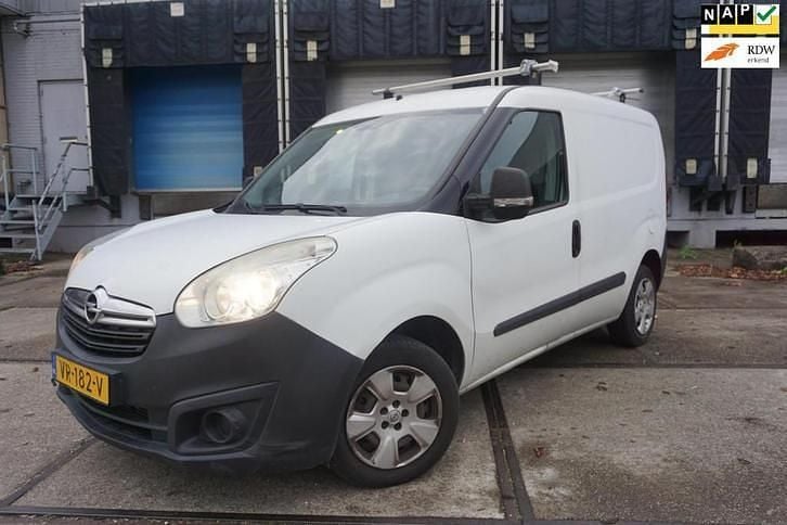 Gebruikt 2015 Opel Combo Sport Van | € 2.395 (Super prijs) - Afbeelding 1/4