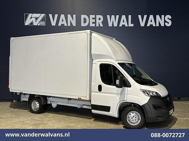 Occasion Opel Movano 140 PK (102 kW) 2023 Wit Van